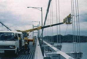 橋梁のケーブル張力の計測